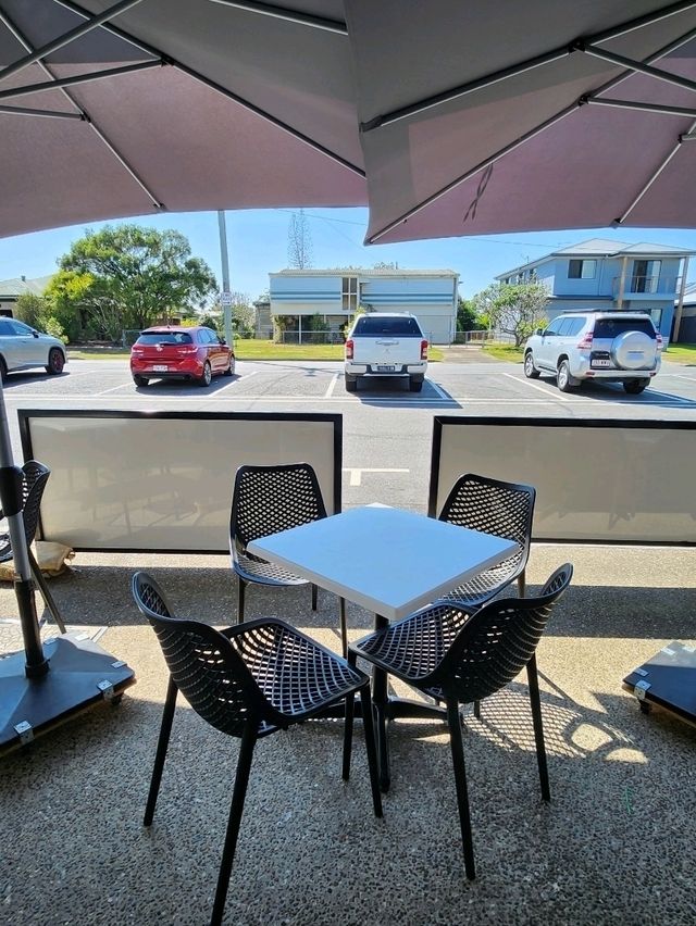 🇦🇺 Delicious food and coffee served in a family-owned cafe in Chermside, Queensland, Australia