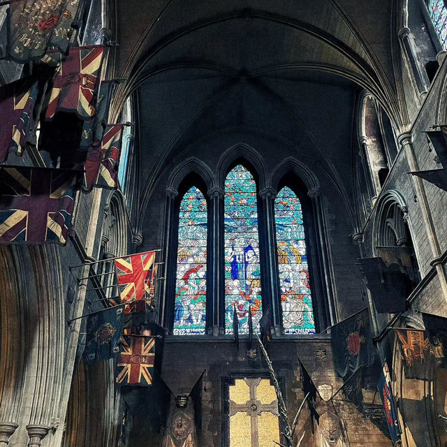 聖史提芬教堂：時光凝固⛪🕰️