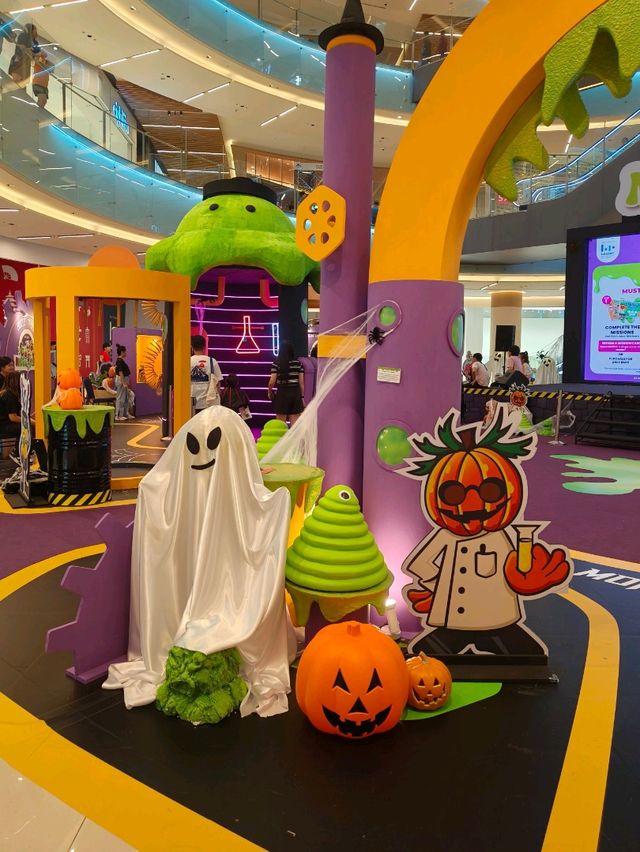 Joyful Halloween Festival at LaLaport Mall