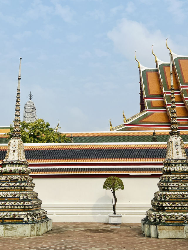 กราบพระนอน ณ วัดโพธิ์ 🙏🙏