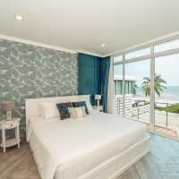 Pool villa ติดหาดปราณบุรี น้องหมาพักได้