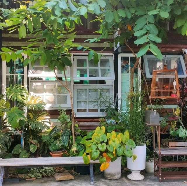 ร้านคาเฟ่เล็กๆ บรรยากาศดี ย่านบางขุนเทียน