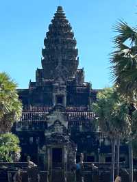 One-day pass to explore ancient wonders of Cambodia 