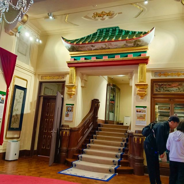 拥有近代中西建築技朮的建築物 虎豹別墅