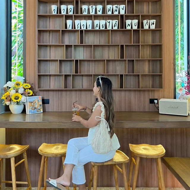 ☕️ 𝐏𝐎𝐁 𝐜𝐨𝐟𝐟𝐞𝐞 & 𝐥𝐢𝐯𝐢𝐧𝐠 𝐬𝐩𝐚𝐜𝐞 🏠