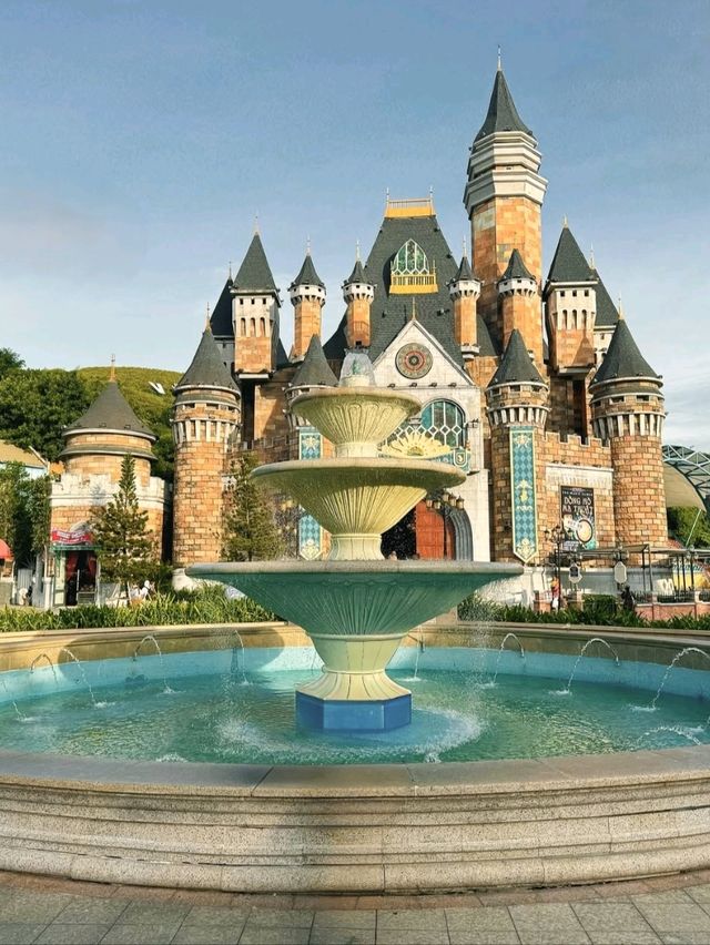 Ride the Fun Wave: Unforgettable Moments at Vinpearl Land