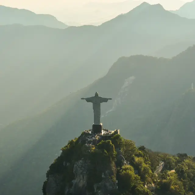 Rio de Janeiro: The Marvelous City of Samba and Sun