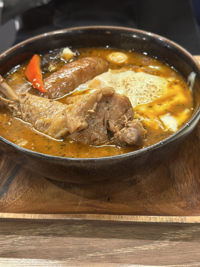 【北海道×3泊4日の旅】星野リゾートトマム内  行列のできるスープカレー屋さん