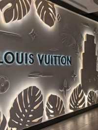 Louis Vuitton Fans Only!
