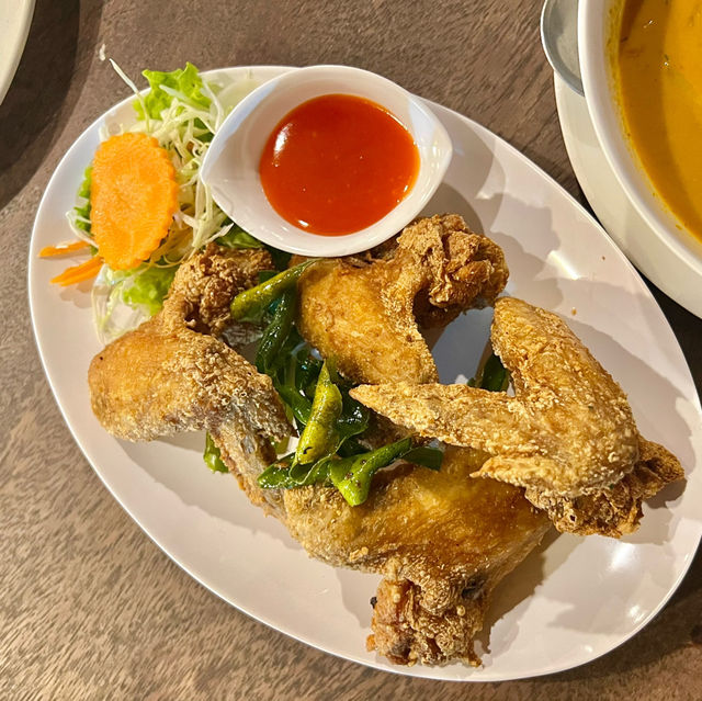 ครัวกำปั่นเขาใหญ่ ร้าน Michelin Guide  