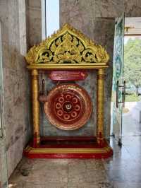 ขอพรที่ศาลหลักเมืองสุราษฎร์ธานี