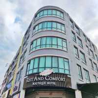 🇲🇾 Rest & Comfort Boutique Hotel – Your Peaceful Stay Near Local Eateries in Kuala Terengganu