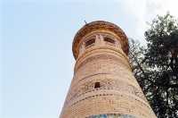 A Sight of Architectural Wonder — "Supersized Chopsticks" at the Bolo Hauz Mosque of Bukhara