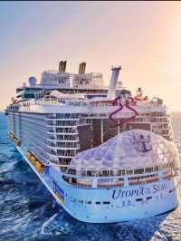 🚢🌊 Experience Ultimate Luxury Aboard Utopia of the Seas! 🌴✨