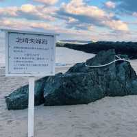 糸島の絶景スポット！夫婦岩が映える海岸⛩️🌊