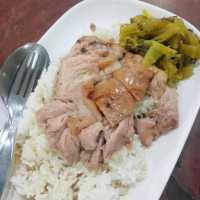 จิ้งนำ ขาหมู