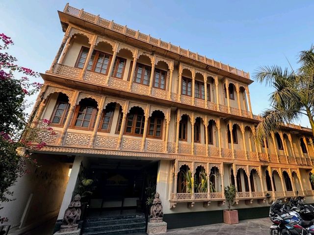 到野生動物保育區看老虎！住這兒就對了 Hotel Ranthambore Regency