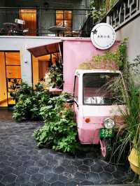 A Cozy Retreat at Drops Café, Wu Kang Lu, Shanghai