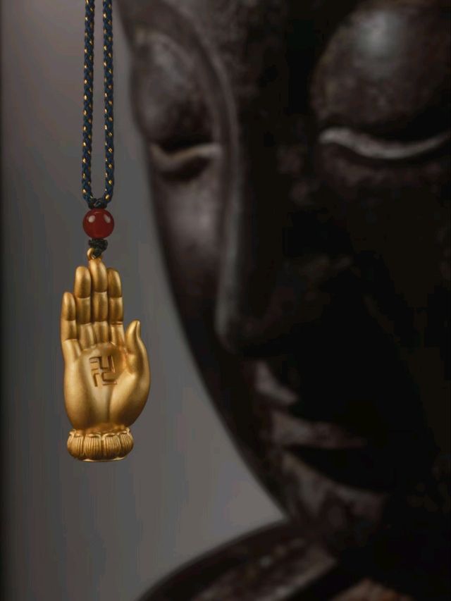 Discover Tranquility and History at Daci'en Temple