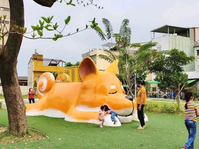 屏東-勝利動物溜滑梯公園，超級可愛
