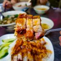 นายต้มต้มเลือดหมู ตลาดเกษตร