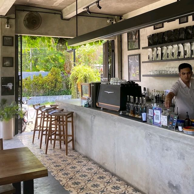 a good place to hang out or get work done