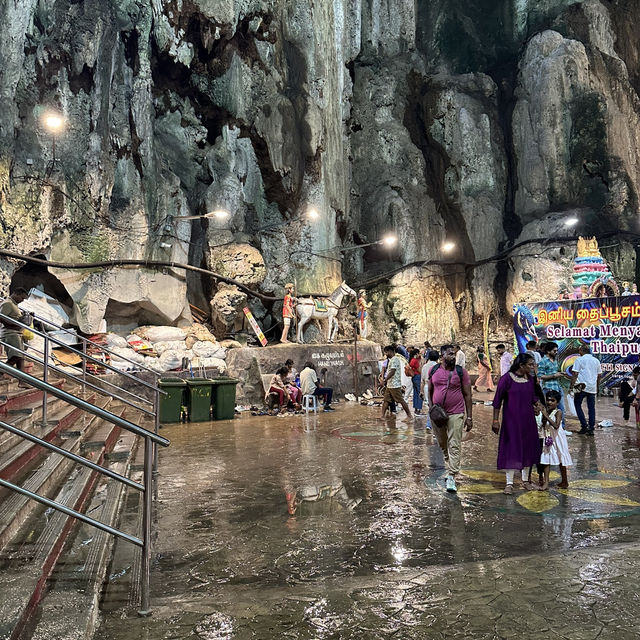 黑風洞（Batu Caves）
