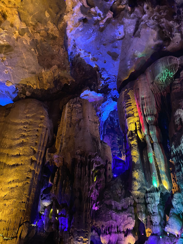 英德｜寶晶宮溶洞🌈🌈🪨