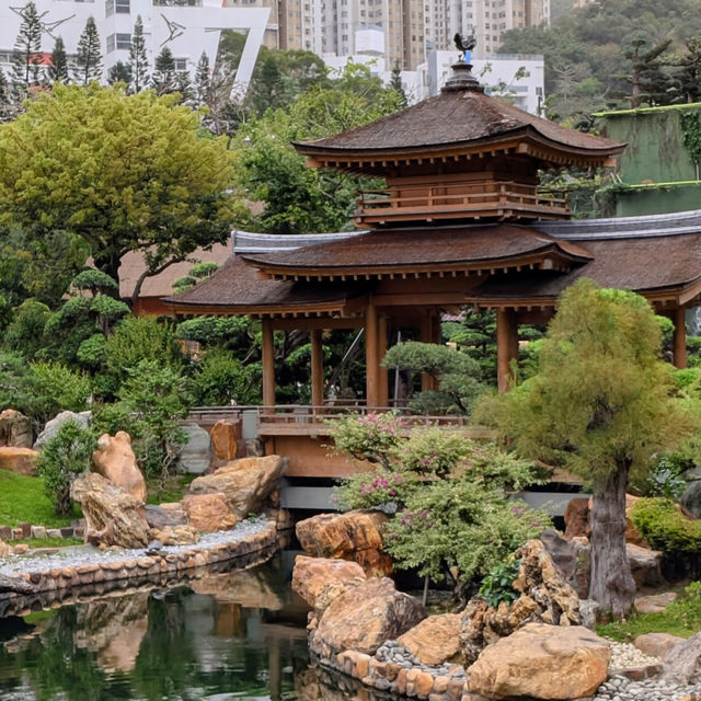 志蓮淨苑及南蓮園池 (Chi Lin Nunnery and Nan Lian Garden) - 寧靜的節慶文化體驗 (Tranquil Festive Cultural Experience)