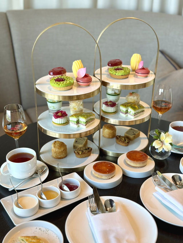 Spring Afternoon Tea Bliss at Four Seasons Tokyo at Otemachi