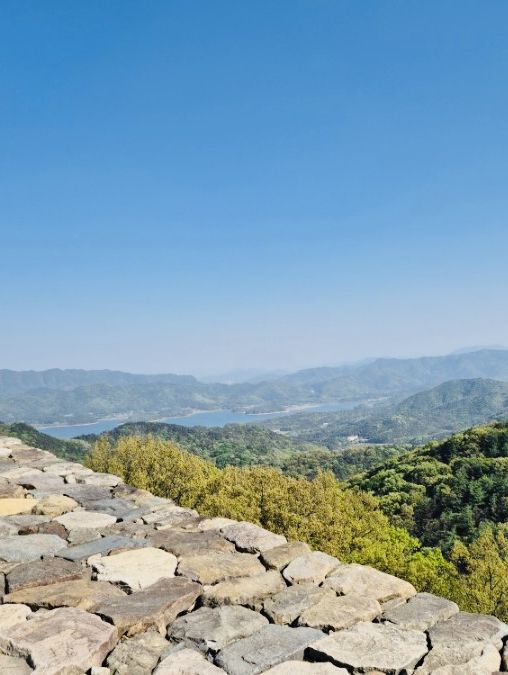 A Peaceful Solo Hike to Gyejoksan Fortress from Jangdongsan Forest Park