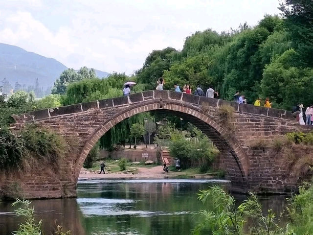 雲南 | 玉津橋，清朝康熙年間的優美拱形石橋