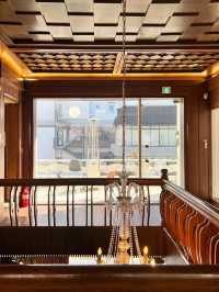 🇰🇷首爾咖啡館探店｜avelop｜復古木質感獨棟咖啡館