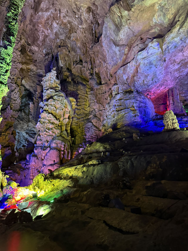 เที่ยวถ้ำเงิน Silver cave ถ้ำที่สายมูไม่ควรพลาด