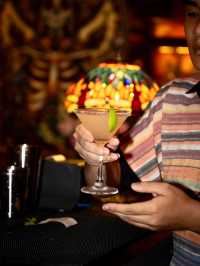A Cozy Night at Acoustic Bar – Nam Kỳ Khởi Nghĩa 🎶