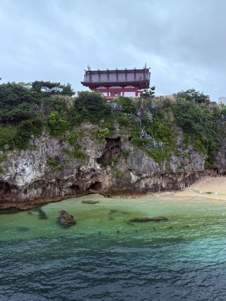 Okinawa | Naminoue Shrine: Stunning Views from the Cliff