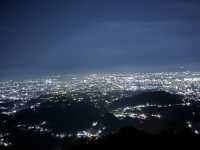 セブの夜景を一望！夕暮れのピンク空と音楽が心に残る