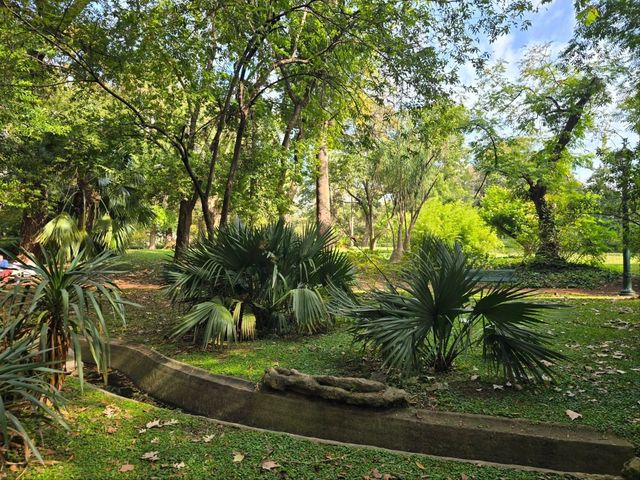 해외여행 부에노스아이레스 대규모 식물원 Jardín Botánico Carlos Thays