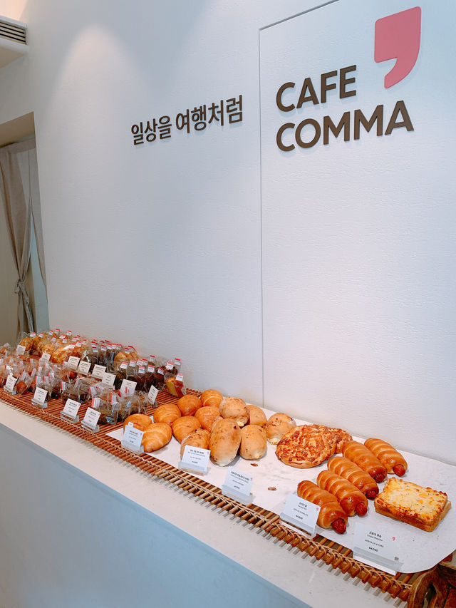 韓国ソウル　日常を旅のように　ブックカフェ
