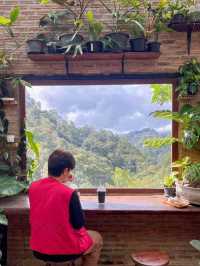 AKIPU COFFEE ☕️ | ร้านกาแฟเล็กๆกลางหุบเขา⛰️✨ 