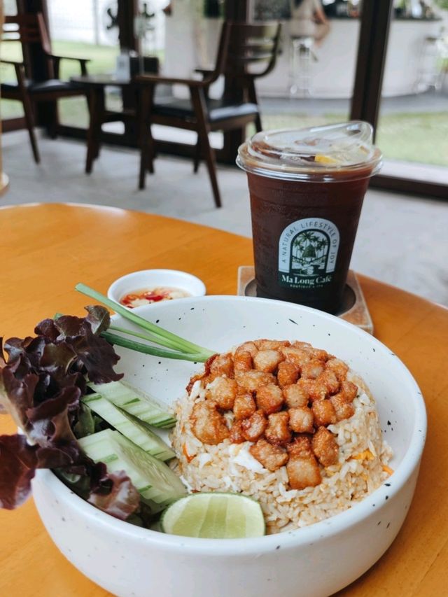 ☕ : Ma long cafe คาเฟ่ปากเกร็ด นนทบุรี