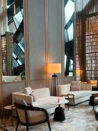 🇮🇩🌟 Jakarta Dreams: Sleep, Splash & Shine at The Langham! 🏙️💫