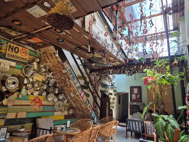 Calanthe Art Cafe