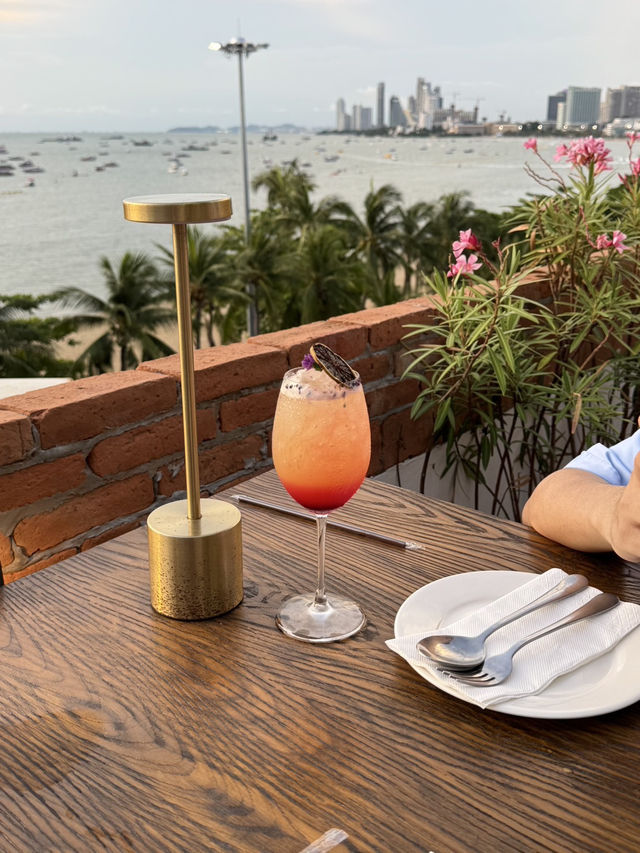 SHALOBA by the sea🍹