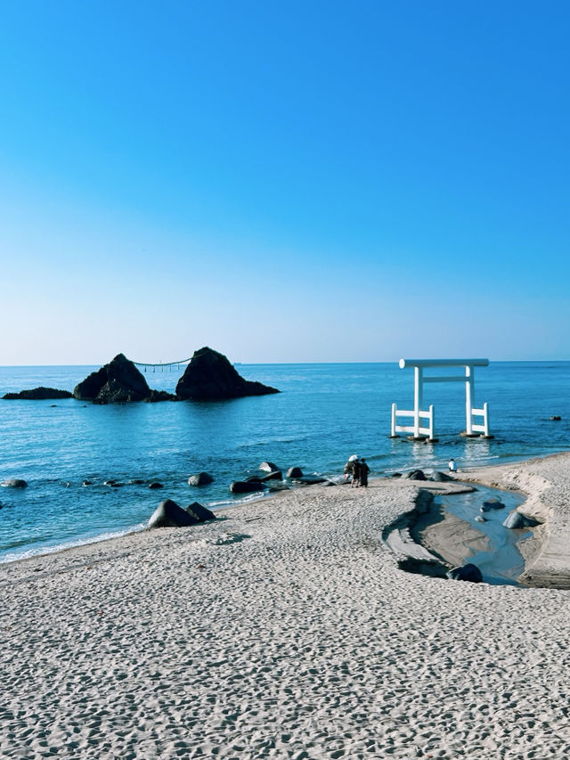 🌊【福岡隱藏版打卡景點】約會首選：夫妻岩鳥居❤️⛩️