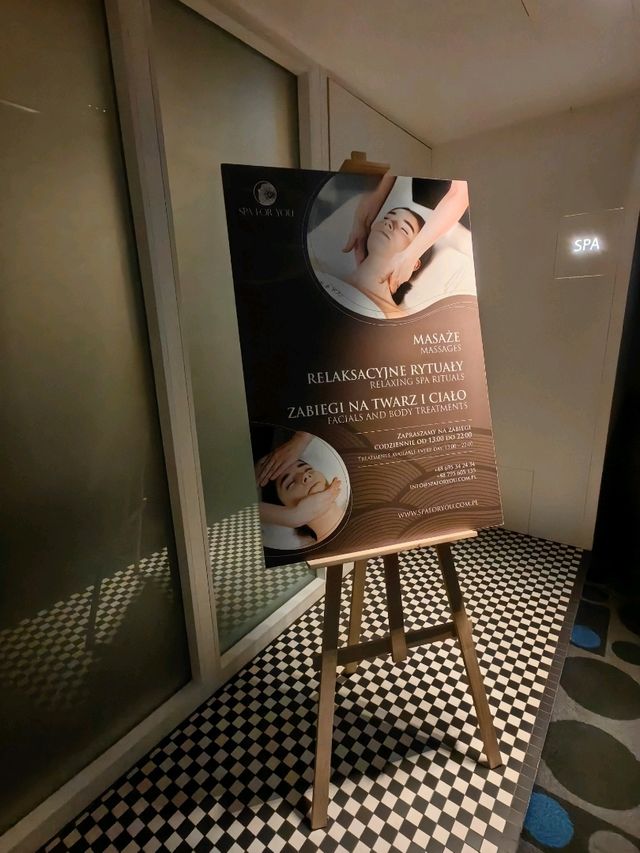 華沙蕭邦機場附近的5星酒店
