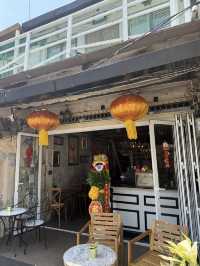 Limau Limau Cafe Melaka, Vintage Vibes and Wholesome Bites