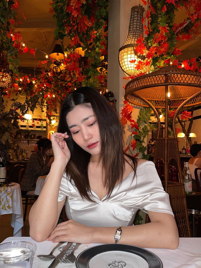 ร้านอาหารในกรุงเทพ ที่เปลี่ยนธีมบ่อยมาก
