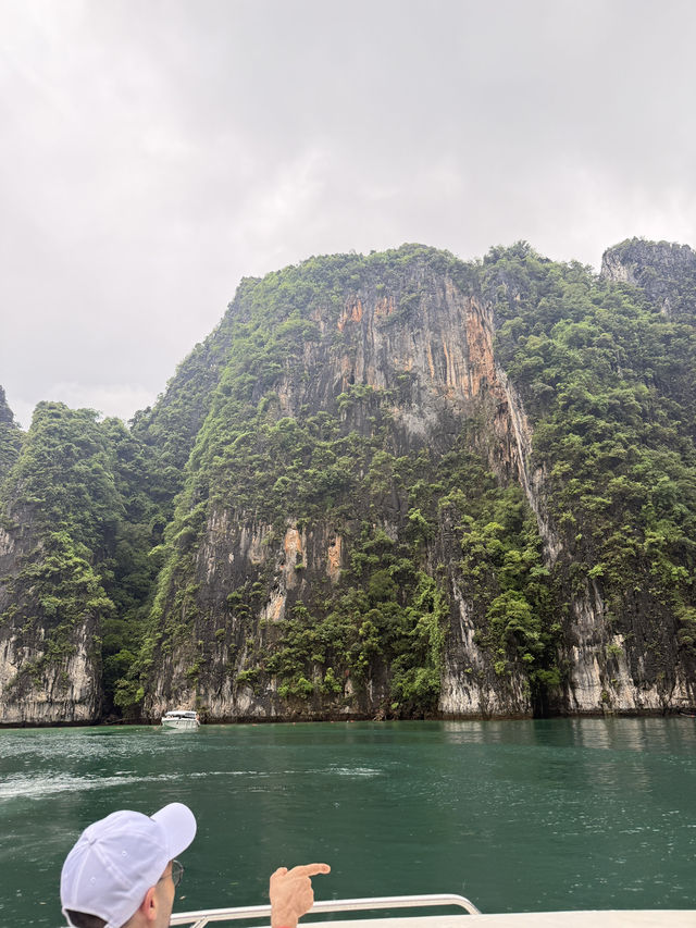 🏝️ Paradise Found: Maya Bay & Beyond! 🌊