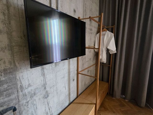 A Hidden Gem with Personality and Soul: My Stay at “Room To Listen”